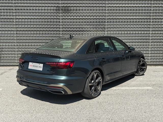 Audi A4L 2024 40 TFSI quattro RS Tipo de velocidad de combustión del kit exterior foto 4 Audi A4L 2024 40 TFSI quattro RS Tipo de velocidad de combustión del kit exterior foto 4