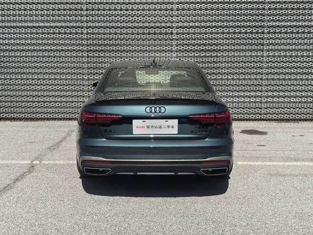 Audi A4L 2024 40 TFSI quattro RS Tipo de velocidad de combustión del kit exterior foto 5 Audi A4L 2024 40 TFSI quattro RS Tipo de velocidad de combustión del kit exterior foto 5
