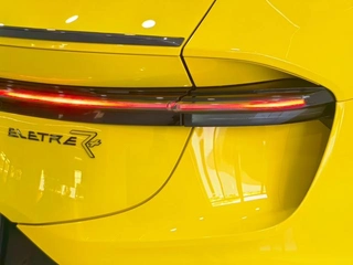 Lotus Eletre 2023 Eletre R интерьер фото 9