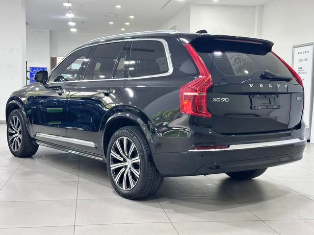 Volvo XC90 2023 B5 Zhixing Deluxe Edition 7 seat exterior photo 7 Volvo XC90 2023 B5 Zhixing Deluxe Edition 7 seat exterior photo 7