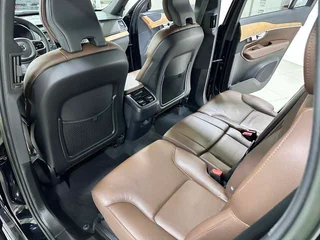 Volvo XC90 2023 B5 Zhixing Deluxe Edition 7 seat interior photo 13 Volvo XC90 2023 B5 Zhixing Deluxe Edition 7 seat interior photo 13