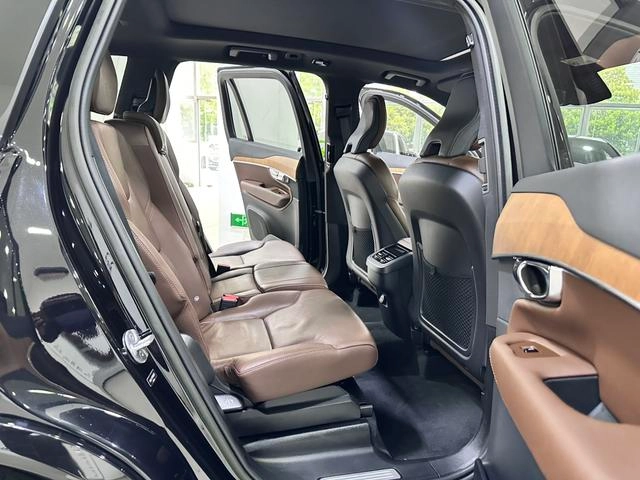 Volvo XC90 2023 B5 Zhixing Deluxe Edition 7 seat interior photo 16 Volvo XC90 2023 B5 Zhixing Deluxe Edition 7 seat interior photo 16