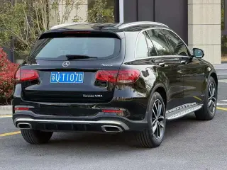 Mercedes-Benz GLC 2020 GLC 300 L 4MATIC Dynamic interior photo 9 Mercedes-Benz GLC 2020 GLC 300 L 4MATIC Dynamic interior photo 9