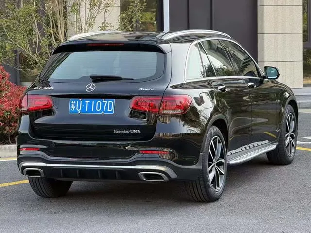 Mercedes-Benz GLC 2020 GLC 300 L 4MATIC Dynamic interior photo 9 Mercedes-Benz GLC 2020 GLC 300 L 4MATIC Dynamic interior photo 9