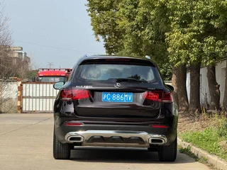 Mercedes-Benz GLC 2022 Restyling GLC 260 L 4MATIC Dynamic exterior photo 7 Mercedes-Benz GLC 2022 Restyling GLC 260 L 4MATIC Dynamic exterior photo 7