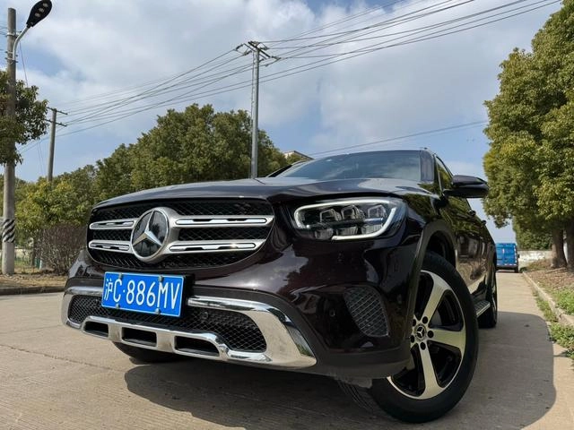 Mercedes-Benz GLC 2022 Restyling GLC 260 L 4MATIC Dynamic exterior photo 8 Mercedes-Benz GLC 2022 Restyling GLC 260 L 4MATIC Dynamic exterior photo 8