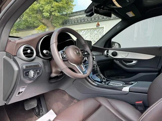 Mercedes-Benz GLC 2022 Restyling GLC 260 L 4MATIC Dynamic interior photo 13 Mercedes-Benz GLC 2022 Restyling GLC 260 L 4MATIC Dynamic interior photo 13