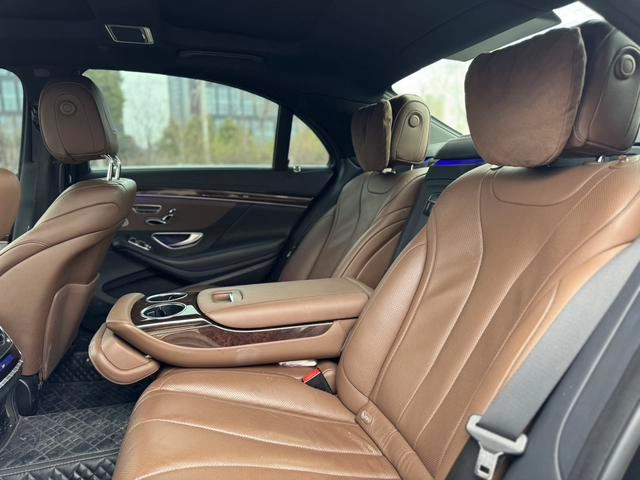 Mercedes-Benz S-Class 2019 S 350 L Premium Trim interior photo 14