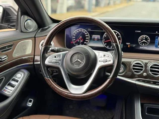 Mercedes-Benz S-Class 2019 S 350 L Premium Trim interior photo 17
