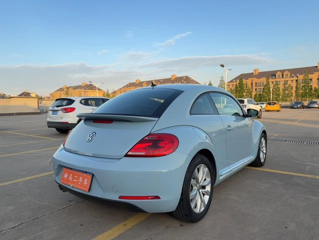 Volkswagen Beetle 2015 280TSI exterior photo 6 Volkswagen Beetle 2015 280TSI exterior photo 6