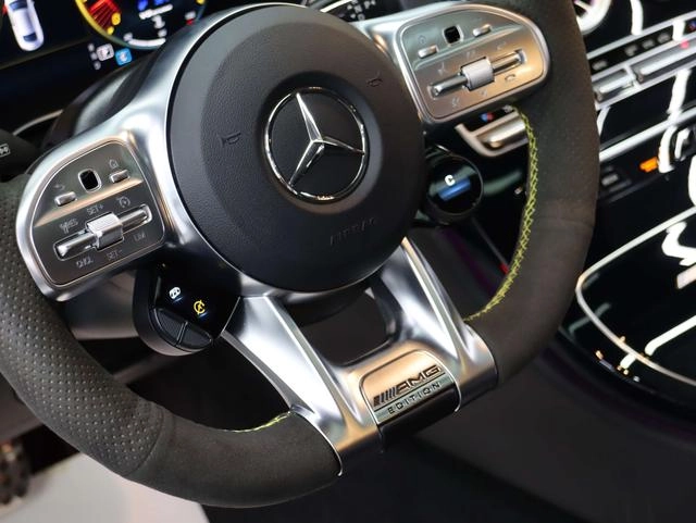 Mercedes-Benz C-Class AMG 2021 AMG C 63 Coupe interior photo 15