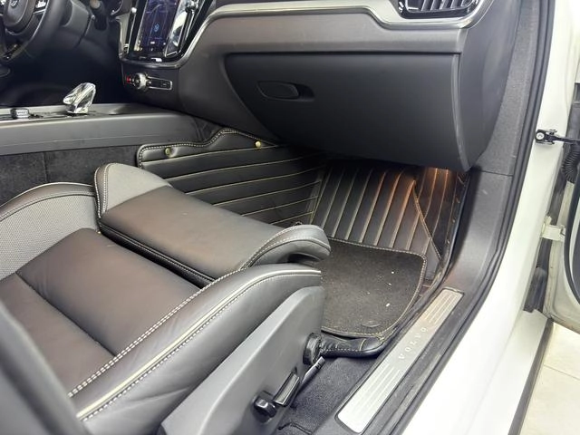 Volvo S60 2023 B4 Zhiyuan Sports Edition interior photo 14 Volvo S60 2023 B4 Zhiyuan Sports Edition interior photo 14