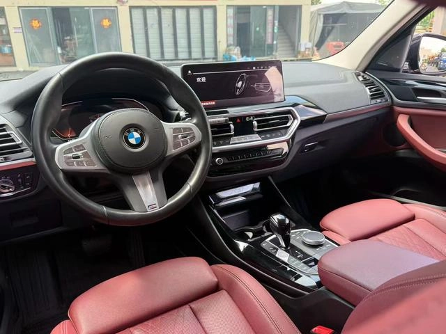 BMW X3 2023 xDrive30i Tipo líder M Traje de noche Yao interior foto 6 BMW X3 2023 xDrive30i Tipo líder M Traje de noche Yao interior foto 6