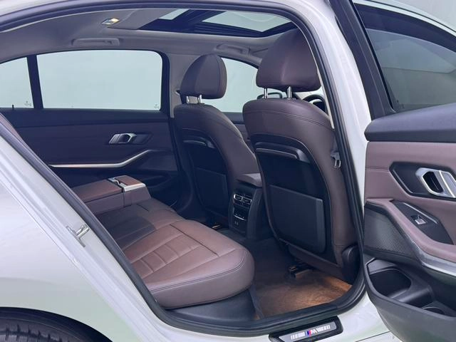 BMW 3 Series 2022 320Li M Sports suit interior photo 12 BMW 3 Series 2022 320Li M Sports suit interior photo 12