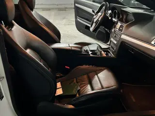 Mercedes-Benz E-Class (Imported) 2016 E 200 Coupe Dynamic Edition interior photo 13 Mercedes-Benz E-Class (Imported) 2016 E 200 Coupe Dynamic Edition interior photo 13