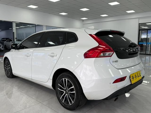 Volvo V40 2017 T3 Zhiyi Edition exterior photo 7 Volvo V40 2017 T3 Zhiyi Edition exterior photo 7
