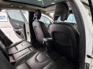 Volvo V40 2017 T3 Zhiyi Edition interior photo 9 Volvo V40 2017 T3 Zhiyi Edition interior photo 9