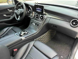 Mercedes-Benz C-Class 2015 Mise à jour C 180 L Sportif intérieur photo 7 Mercedes-Benz C-Class 2015 Mise à jour C 180 L Sportif intérieur photo 7