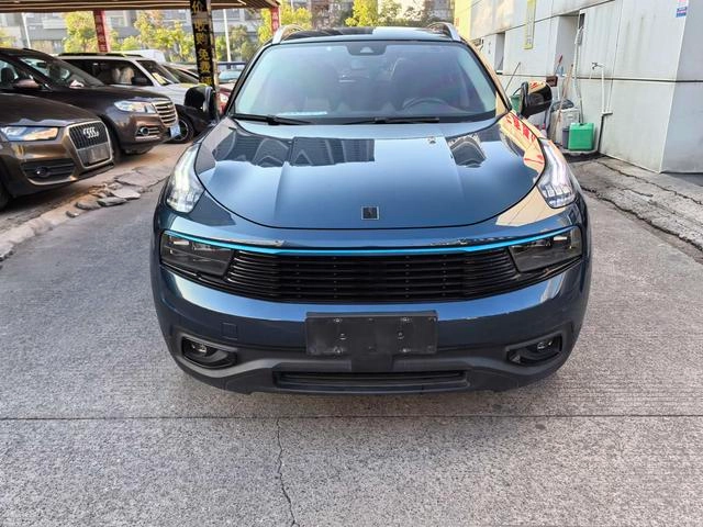 Lynk & Co 01 2017 2.0T Two-wheel drive Pro version exterior photo 2 Lynk & Co 01 2017 2.0T Two-wheel drive Pro version exterior photo 2