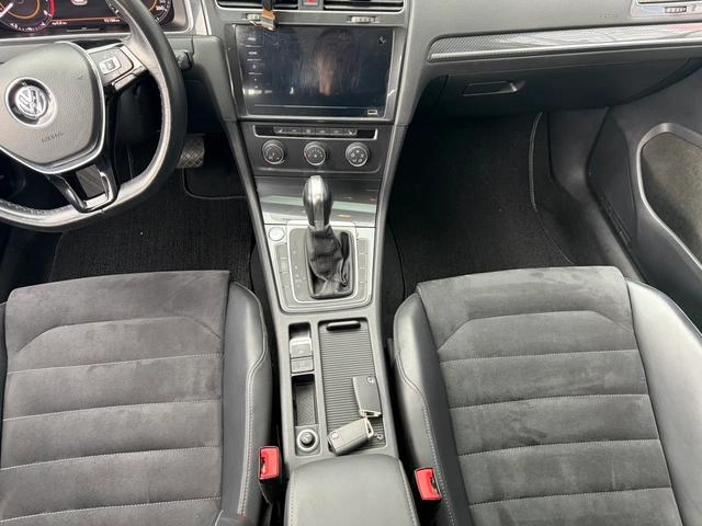 Volkswagen Golf 2020 280TSI DSG De lujo interior foto 10 Volkswagen Golf 2020 280TSI DSG De lujo interior foto 10