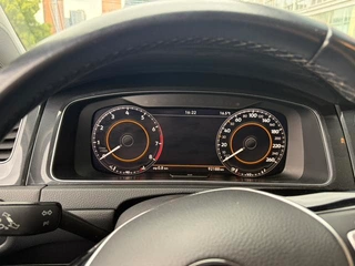 Volkswagen Golf 2020 280TSI DSG De lujo interior foto 15 Volkswagen Golf 2020 280TSI DSG De lujo interior foto 15