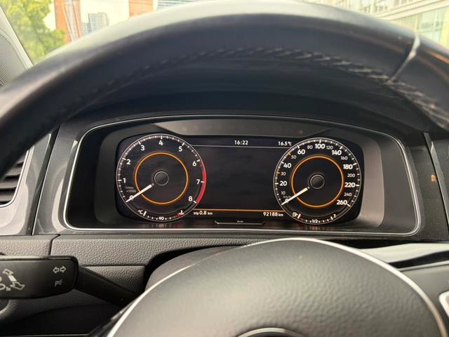 Volkswagen Golf 2020 280TSI DSG De lujo interior foto 15 Volkswagen Golf 2020 280TSI DSG De lujo interior foto 15