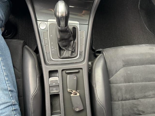 Volkswagen Golf 2020 280TSI DSG De lujo interior foto 17 Volkswagen Golf 2020 280TSI DSG De lujo interior foto 17