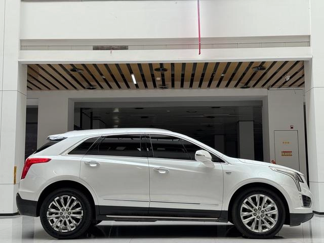 Cadillac XT5 2017 Anniversary Edition 25T Luxury type exterior photo 4 Cadillac XT5 2017 Anniversary Edition 25T Luxury type exterior photo 4