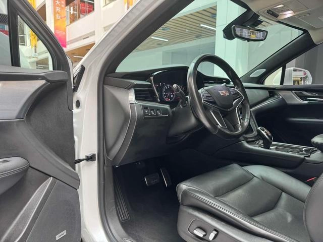 Cadillac XT5 2017 Anniversary Edition 25T Luxury type exterior photo 10 Cadillac XT5 2017 Anniversary Edition 25T Luxury type exterior photo 10