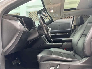 Cadillac XT5 2017 Anniversary Edition 25T Luxury type interior photo 11 Cadillac XT5 2017 Anniversary Edition 25T Luxury type interior photo 11