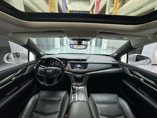 Cadillac XT5 2017 Anniversary Edition 25T Luxury type interior photo 13 Cadillac XT5 2017 Anniversary Edition 25T Luxury type interior photo 13