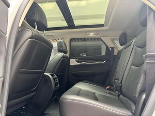 Cadillac XT5 2017 Anniversary Edition 25T Luxury type interior photo 16 Cadillac XT5 2017 Anniversary Edition 25T Luxury type interior photo 16