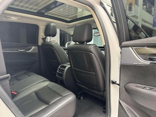 Cadillac XT5 2017 Anniversary Edition 25T Luxury type interior photo 19 Cadillac XT5 2017 Anniversary Edition 25T Luxury type interior photo 19