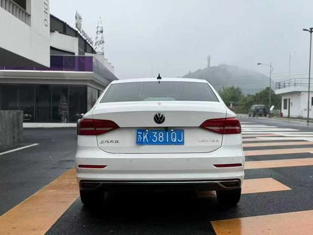 Volkswagen Lavida 2022 1.5L Автоматический комфорт-пакет экстерьер фото 5
