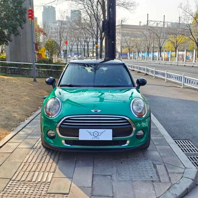 MINI 2016 1.5T COOPER Five-door version exterior photo 2 MINI 2016 1.5T COOPER Five-door version exterior photo 2