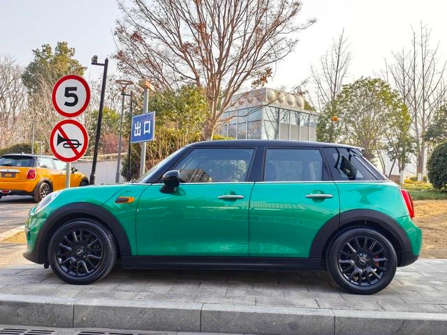 MINI 2016 1.5T COOPER Five-door version exterior photo 6 MINI 2016 1.5T COOPER Five-door version exterior photo 6