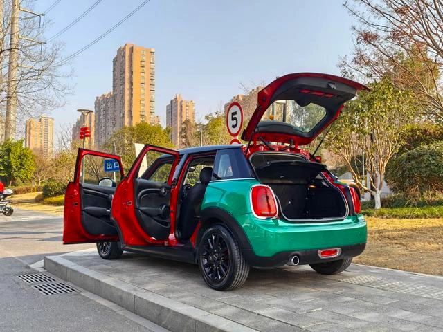 MINI 2016 1.5T COOPER Five-door version exterior photo 8 MINI 2016 1.5T COOPER Five-door version exterior photo 8