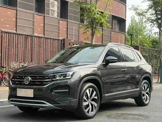 Tayron 2019 330TSI Type de luxe à deux roues motrices Pays V