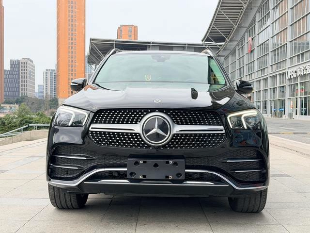 Mercedes-Benz GLE (Imported) 2022 GLE 350 4MATIC Fashionable exterior photo 2 Mercedes-Benz GLE (Imported) 2022 GLE 350 4MATIC Fashionable exterior photo 2
