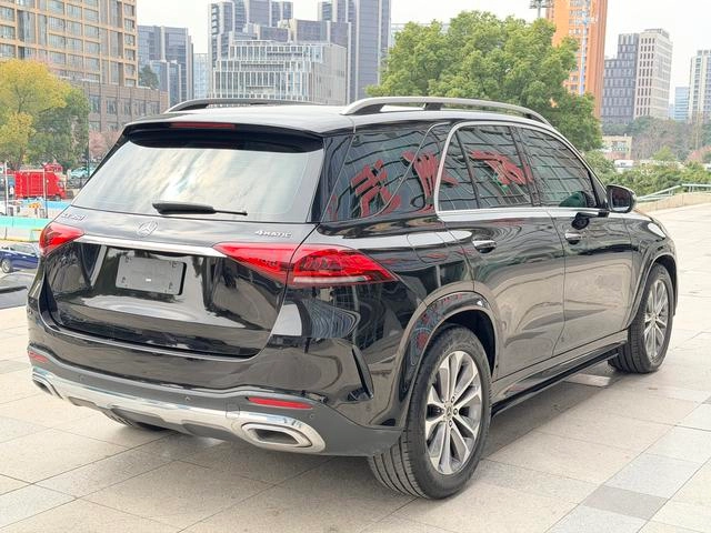 Mercedes-Benz GLE (Imported) 2022 GLE 350 4MATIC Fashionable interior photo 12 Mercedes-Benz GLE (Imported) 2022 GLE 350 4MATIC Fashionable interior photo 12