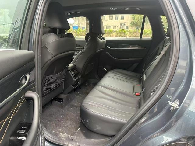 Geely Monjaro 2024 2.0TD DCT EVO Two-wheel drive Changfeng version exterior photo 5