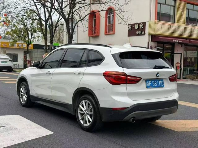 BMW X1 2019 sDrive18Li Fashionable interior photo 6 BMW X1 2019 sDrive18Li Fashionable interior photo 6