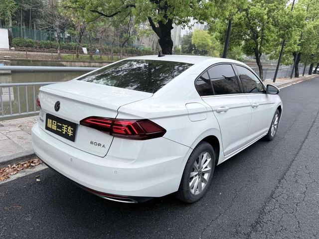 Volkswagen Bora 2021 1.5L Versión inteligente de confort automático interior foto 9