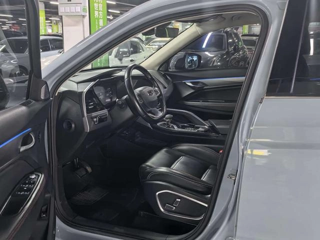 Geely Xingyue S 2021 2.0TD DCT Versión relámpago con tracción en dos ruedas interior foto 7 Geely Xingyue S 2021 2.0TD DCT Versión relámpago con tracción en dos ruedas interior foto 7