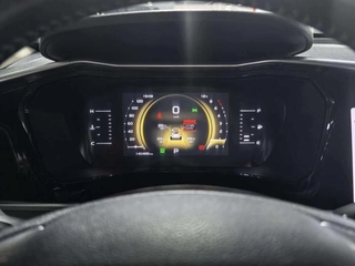 Geely Xingyue S 2021 2.0TD DCT Versión relámpago con tracción en dos ruedas interior foto 12 Geely Xingyue S 2021 2.0TD DCT Versión relámpago con tracción en dos ruedas interior foto 12