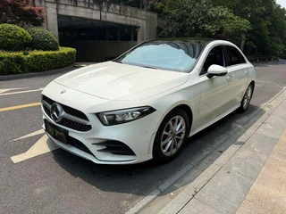 Mercedes-Benz A- Class 2020 A 200 L Sedán deportivo