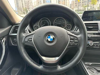 BMW 3 Series 2018 320Li Fashionable interior photo 15