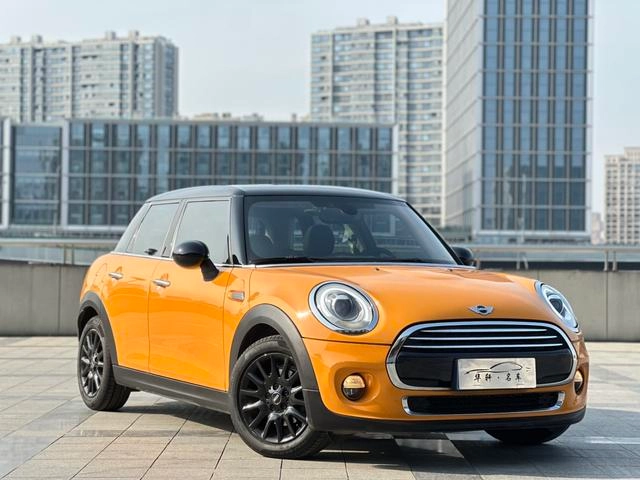 MINI 2015 1.5T COOPER Fun Five-door version exterior photo 3 MINI 2015 1.5T COOPER Fun Five-door version exterior photo 3