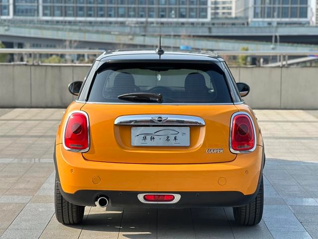 MINI 2015 1.5T COOPER Fun Five-door version exterior photo 7 MINI 2015 1.5T COOPER Fun Five-door version exterior photo 7