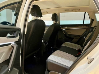 Volkswagen Tayron 2023 300TSI Two-wheel drive luxury Plus Advanced version interior photo 9 Volkswagen Tayron 2023 300TSI Two-wheel drive luxury Plus Advanced version interior photo 9